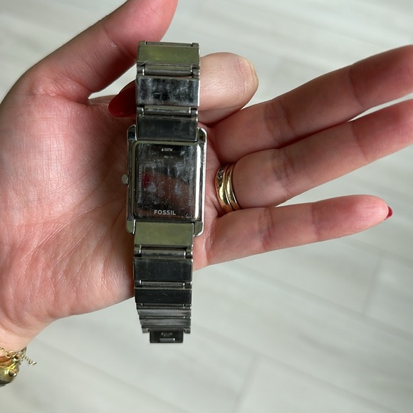 Fossil Watch - Picture 3 of 3